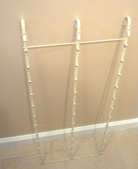 Three Strips 39 Clip Potato Chip Hanging Display Rack in Almond - 30 H x 13 W